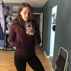 Lululemon size 6 sweater